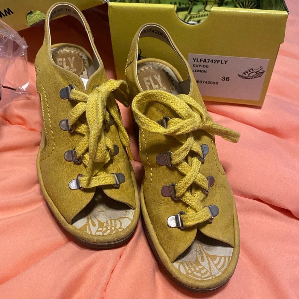 Fly London Cupido Lemon yellow wedges